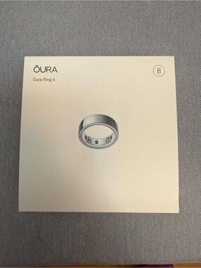 Oura Ring 4 Silver - Size 8